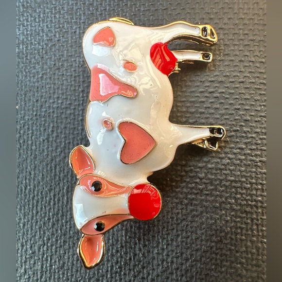 Pink & Red  Heart Cow Brooch - Picture 3 of 4